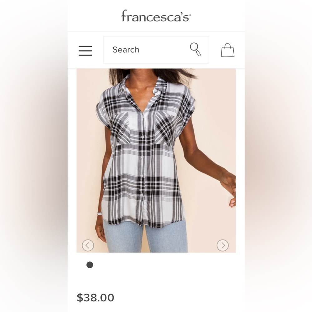 Francesca’s black white plaid shirt M